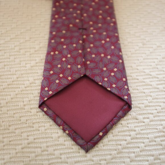 COPY - Yves Saint Laurent neckwear burgundy tie 100% silk - Picture 4 of 5